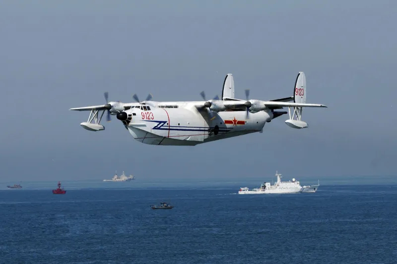 «التنين المائي».. أكبر طائرة برمائية في العالم (فيديو) 