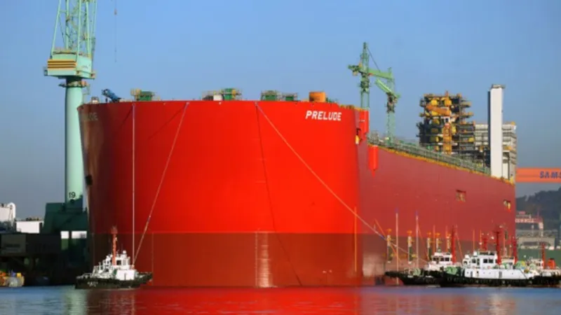 أكبر سُفن العالم تستعد لبدء التشغيل (فيديو) 