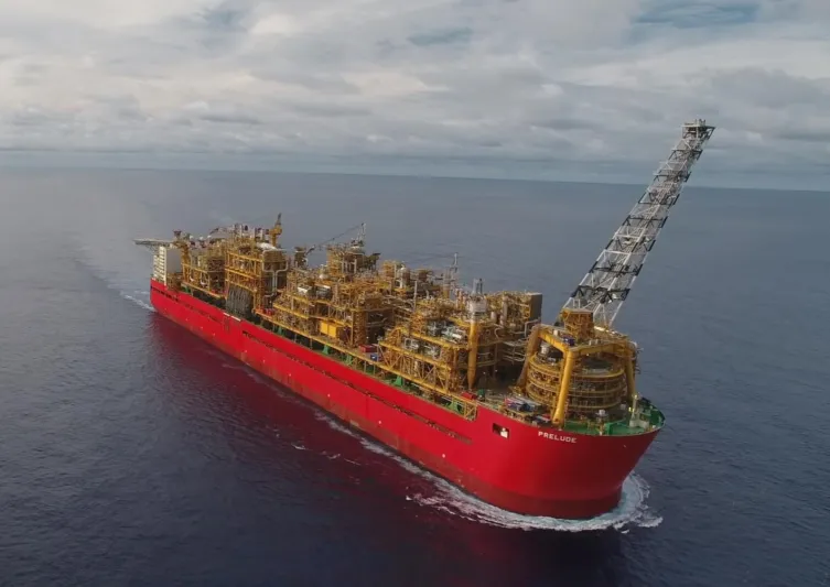 أكبر سُفن العالم تستعد لبدء التشغيل (فيديو) 