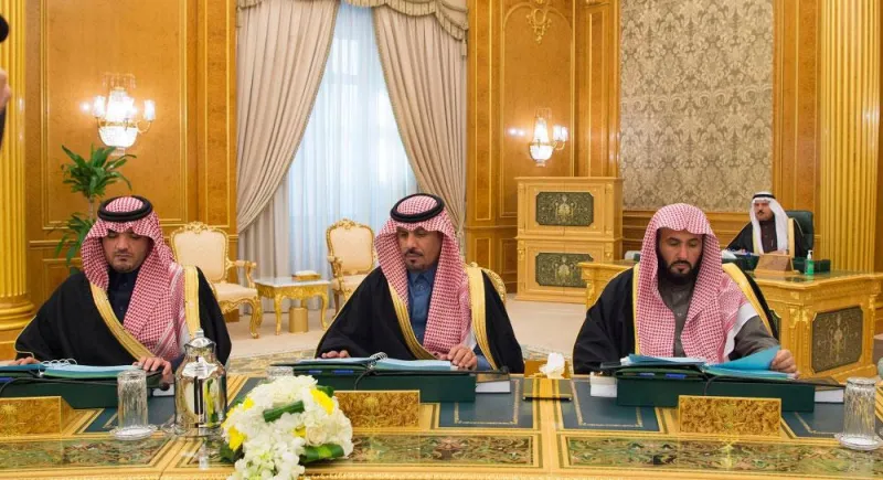 #مجلس_الوزراء يوافق علي استراتيجية الدفاع الوطني ومنظومة مكافحة الإيدز (صور)