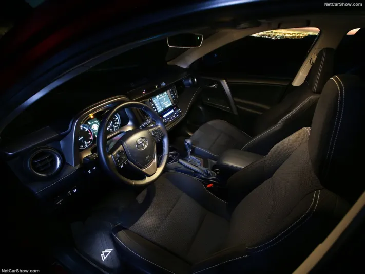 بقوة 176 حصان.. تويوتا RAV4 لمحبي المغامرة (صور)