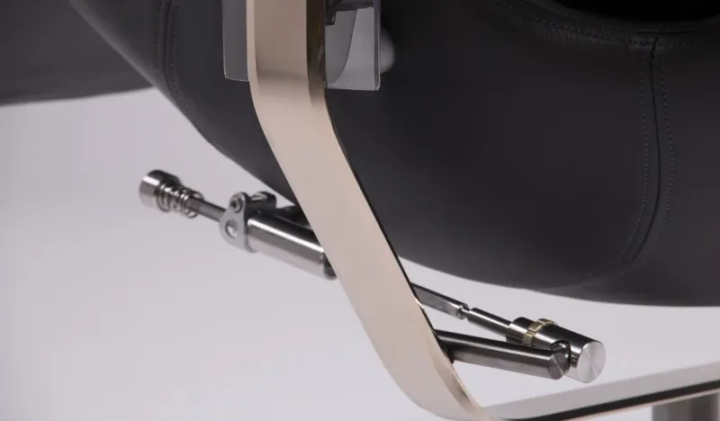 «رولز رويس» تعرض أغلى وأندر مقعد سيارات في العالم (صور)