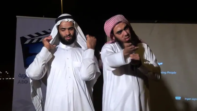 فيديو| سعودي كفيف وأصم وأبكم يمتهن أعمال الكهرباء والنجارة والسباكة