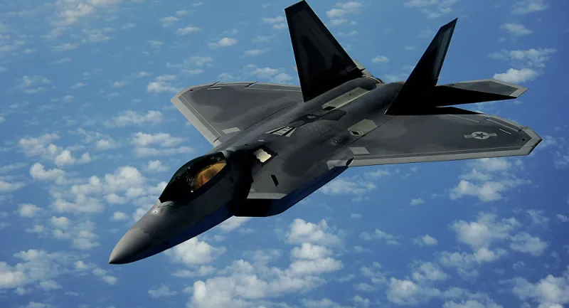 شاهد| «F-22 Raptor» أغلى مقاتلة فى العالم