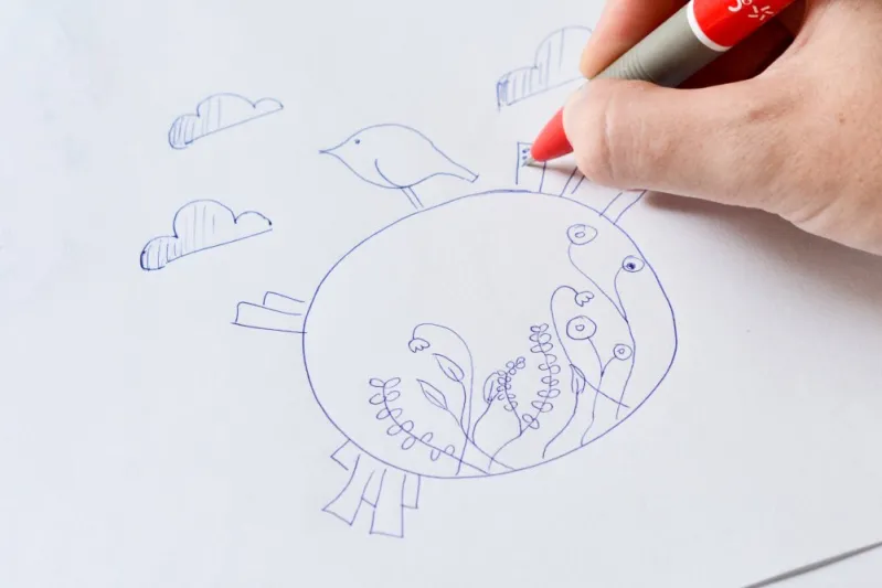 إنفوجراف| ماذا تكشف «خربشاتك» عن شخصيتك؟