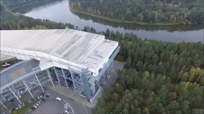 "Snow Arena" مركز ترفيهي شتوي فريد من نوعه في دروسكنينكاي