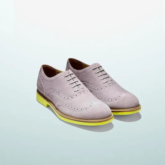 إنفوجراف| هذا ما يكشفه حذاؤك المفضل عن شخصيتك !