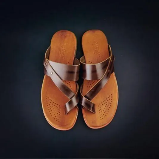 إنفوجراف| هذا ما يكشفه حذاؤك المفضل عن شخصيتك !