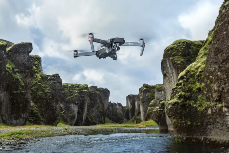 DJI تكشف عن طائرتها الجديدة بدون طيار (فيديو)