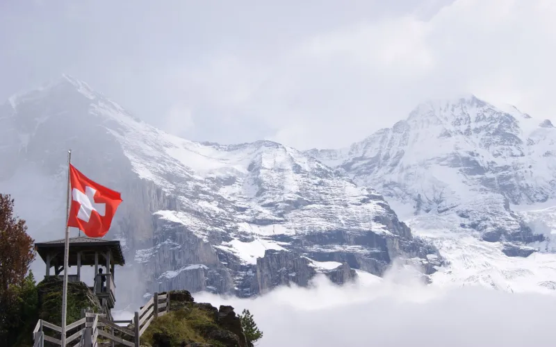 عبوات «هواء نقي» للبيع في سويسرا !