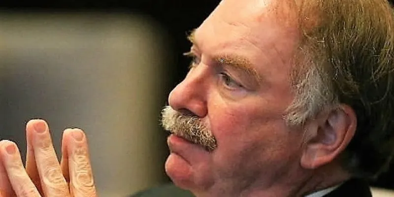 مايكل كراسني.. بدأ بثلاث دولارات واقتحم عالم فوربس للأغنياء !