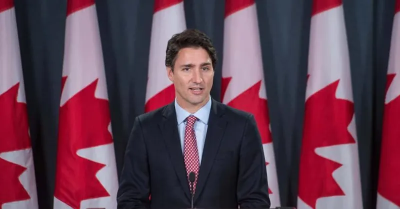 رئيس الوزراء الكندي في دافوس بـ«جوارب البطة» !