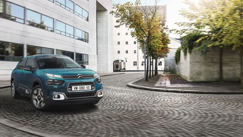 سيتروين C4 كاكتوس 2018.. تجربة قيادة بشعور السجادة السحرية