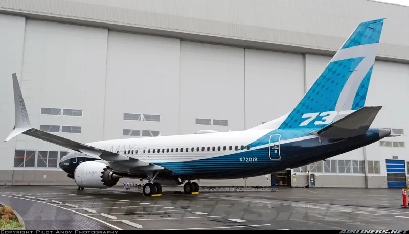 شاهد| أول ظهور رسمي للطائرة بوينج «737 ماكس 7» 