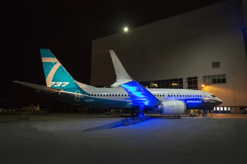 شاهد| أول ظهور رسمي للطائرة بوينج «737 ماكس 7» 