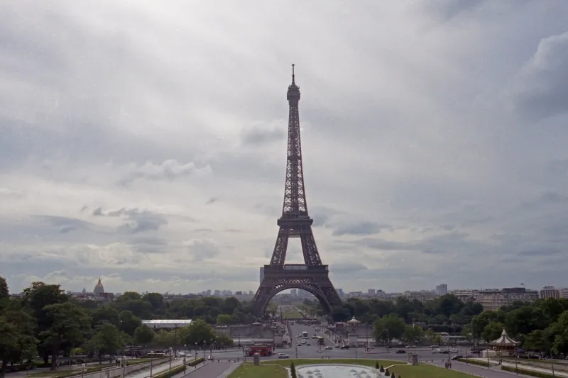  تعرّف على سبب إغلاق برج إيفل حتى إشعار آخر!