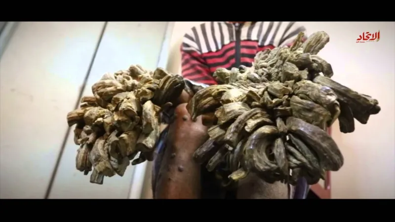 شاهد| كيف تنمو أفرع أشجار في أطراف بنجلاديشي ؟! 