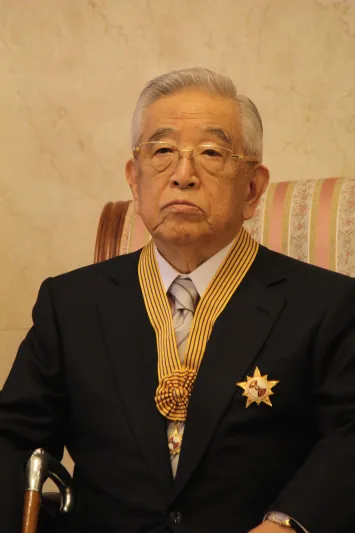 شويشيرو تويودا.. الرجل الذي دخل عالم السيارات من أوسع أبوابه