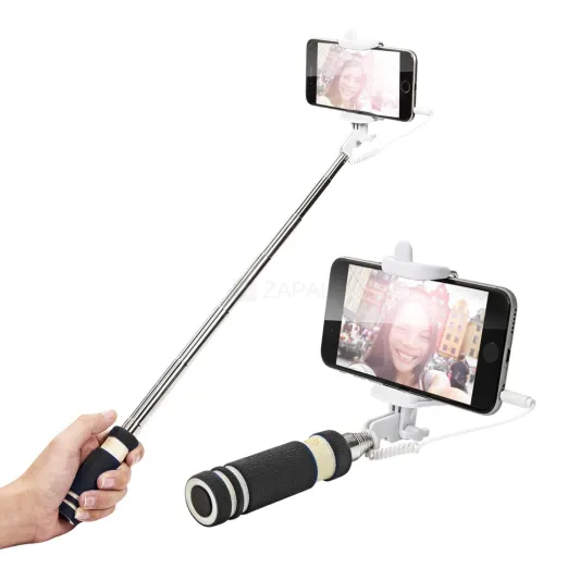 تعرف على سبب منع دخول عصا السيلفي مباريات كأس العالم في روسيا!