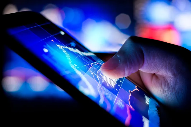 وإن لم تكن تهتم.. لهذا عليك متابعة حركة أسهم البورصة