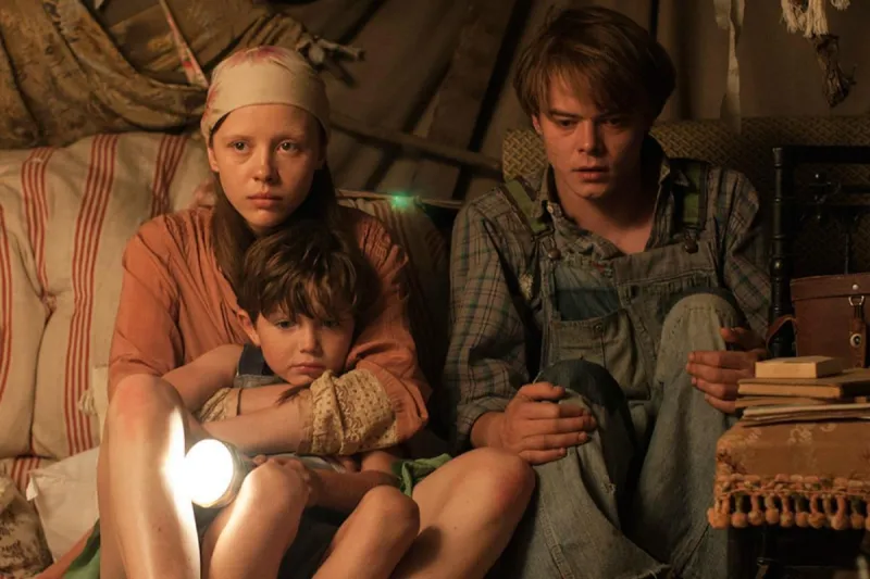 روح شيطانية تلاحق 5 أشقاء في «Marrowbone» 