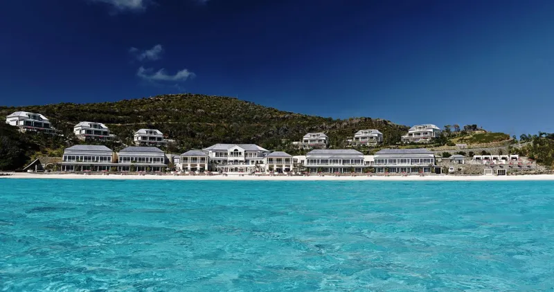«فوربس» تكشف عن 9 منتجعات شاطئية فاخرة جديدة (صور)