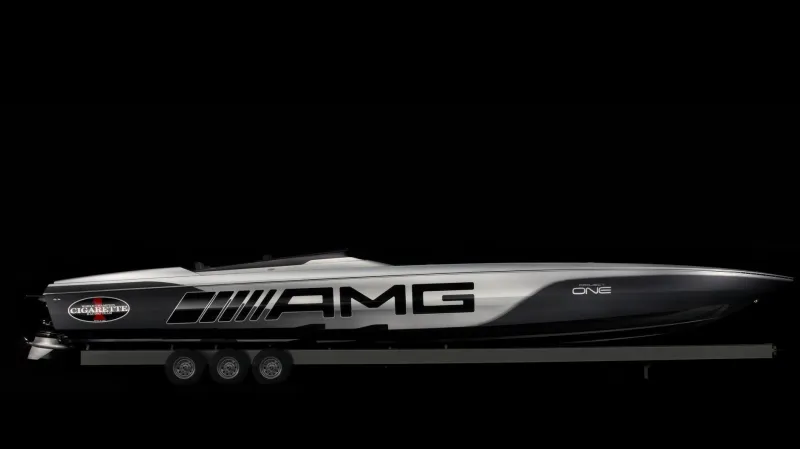 شاهد| قارب «مرسيدس»الجديد.. بقوة 3,100 حصان ومستوحى من «بروجيكت ون»