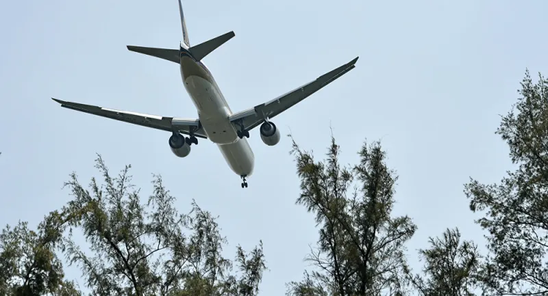 على متنها 85 سباكا.. طائرة نرويجية تهبط اضطراريا لتعطل مرحاضها !