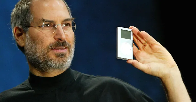 دار مزاد تعرض طلب وظيفة قدمه «ستيف جوبز» قبل 40 عاماً