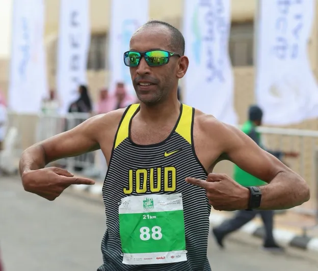 سعودي واثيوبي يفوزان في #مارثون_الرياض_الدولي.. الجوائز مليون ريال وسيارة حديثة 