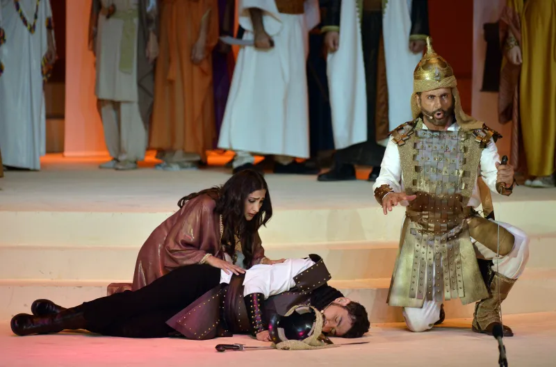 «عنتر وعبلة» أول عرض أوبرا في تاريخ السعودية (فيديو)