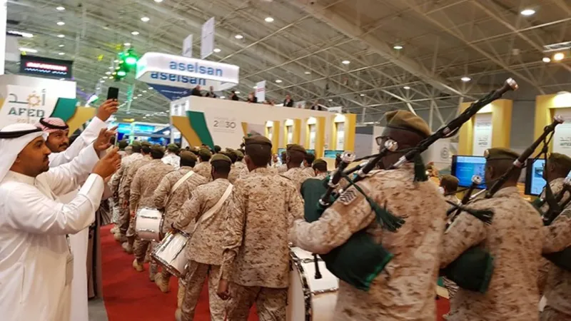 «الرجل» داخل معرض القوات المسلحة لدعم التصنيع المحلي.. 80 ألف فرصة استثمارية و18 فعالية