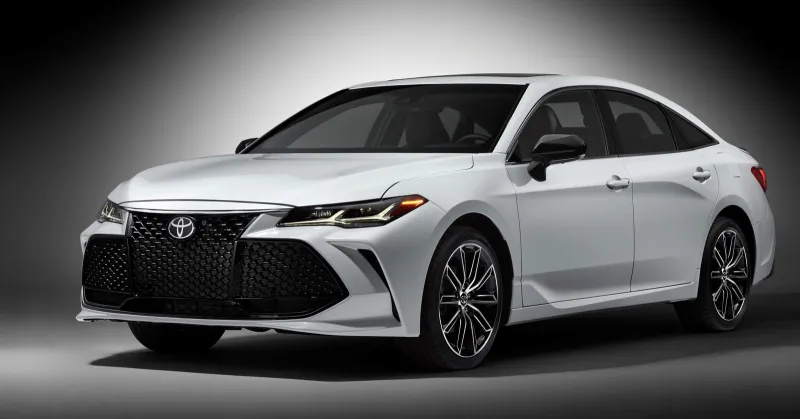 الأصالة والإبهار عنوان تويوتا «أفالون 2019»