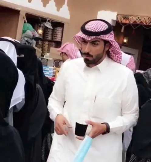 شاهد| #بايع_الكليجا يثير الجدل على صفحات التواصل 