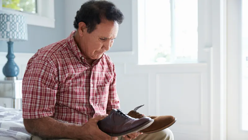 قد تكون مصابا به وأنت لا تعلم .. 7 مراحل للخرف تنتهي بالوفاة