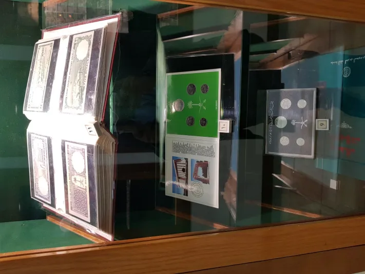 شاهد| جولة لـ«الرجل» داخل متحف مؤسسة النقد العربي السعودي