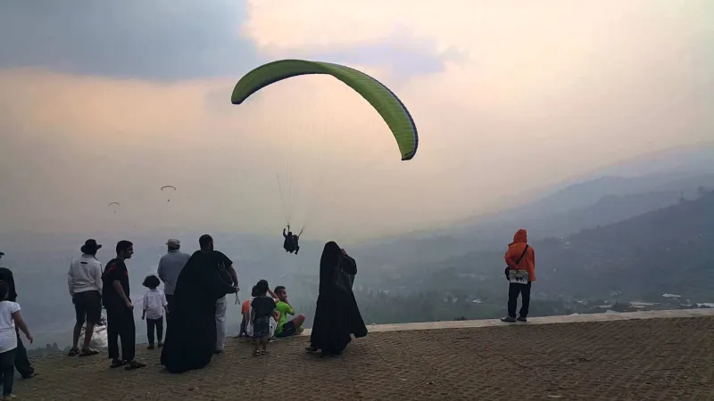فيديو | توفى والدها وظلت بأندونسيا سعوديه تعود لأسرتها بعد 9 سنوات