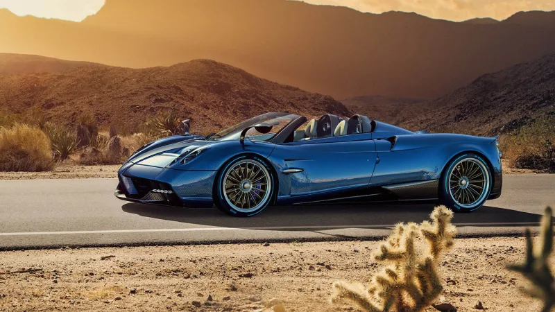 شاهد| باجاني هوايرا رودستر تتألق بانحناءات جميلة وسقف مكشوف 