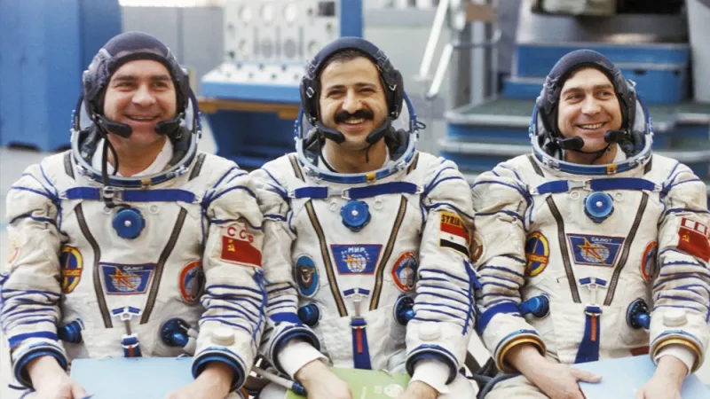 شاهد| من هم رواد الفضاء العرب الذين  قاموا برحلات فضائية بالفعل؟ 