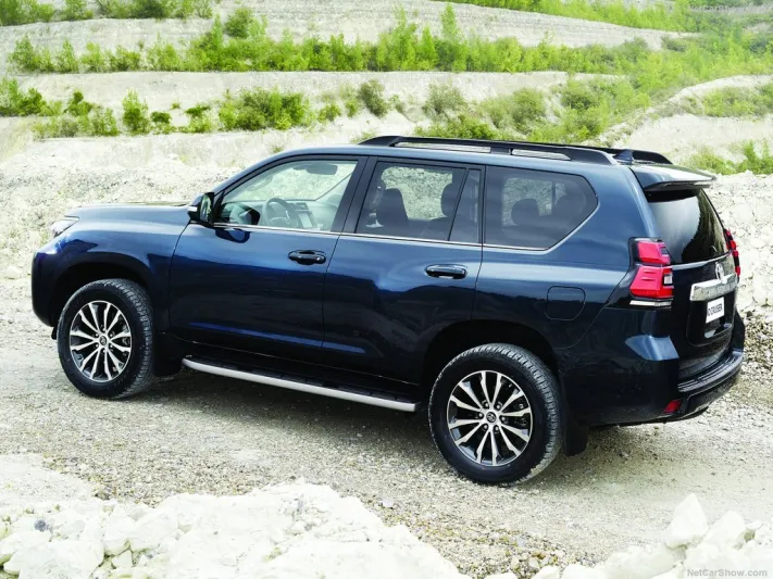 لاند كروزر 2018.. اسطورة تويوتا للطرق الوعرة