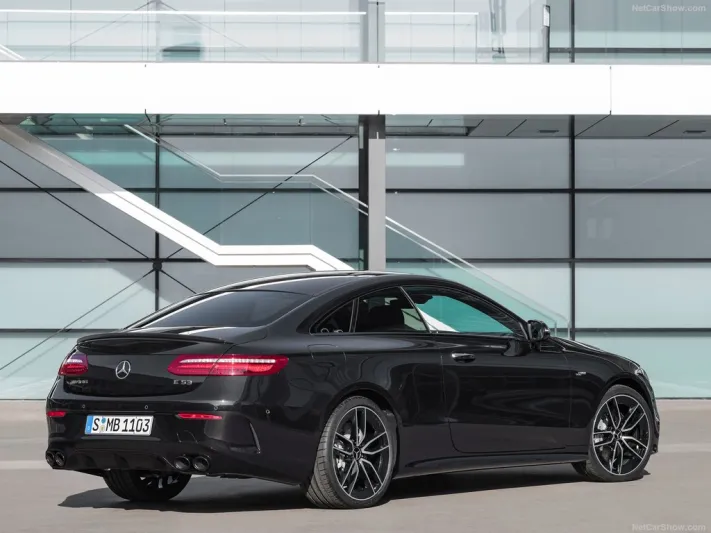  مرسيدس تكشف عن نماذج 53 الجديدة لسيارات AMG لعام 2019