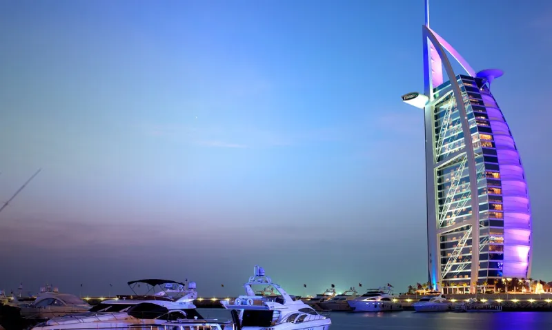 لماذا تعتبر دبي ملاذً آمناً لصنع الثروات ؟ لماذا تعتبر دبي ملاذً آمناً لصنع الثروات ؟