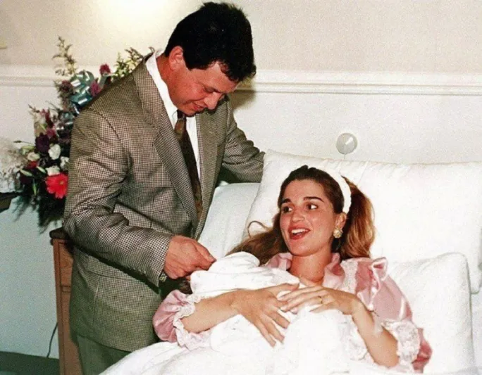 ملك الأردن عبد الله الثاني: ربان في بحر هائج