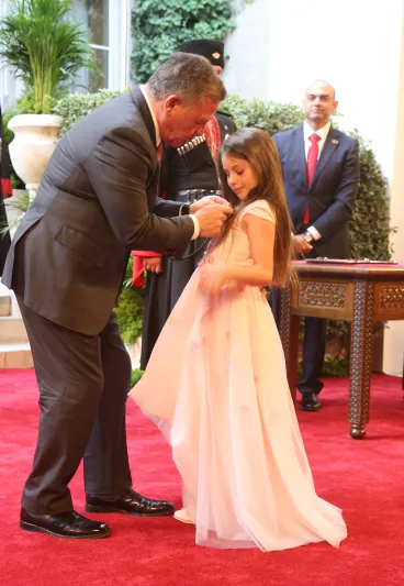 ملك الأردن عبد الله الثاني: ربان في بحر هائج