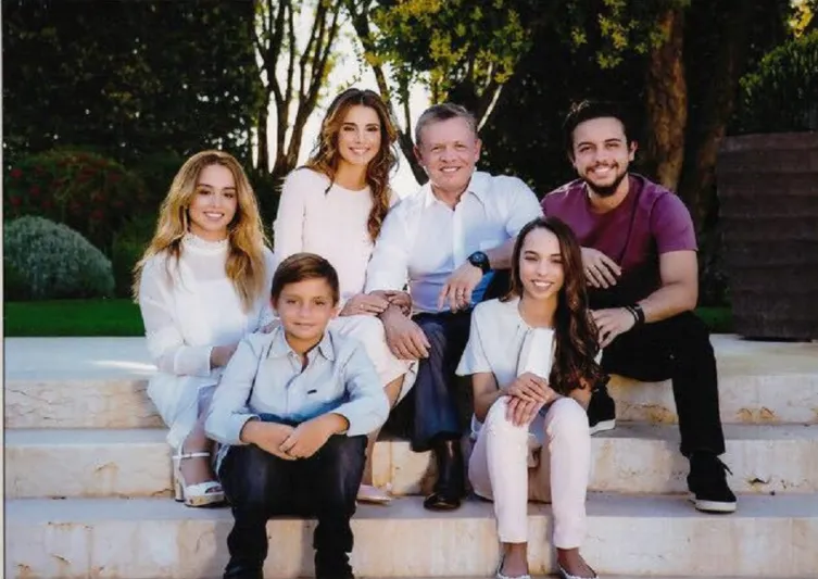 ملك الأردن عبد الله الثاني: ربان في بحر هائج