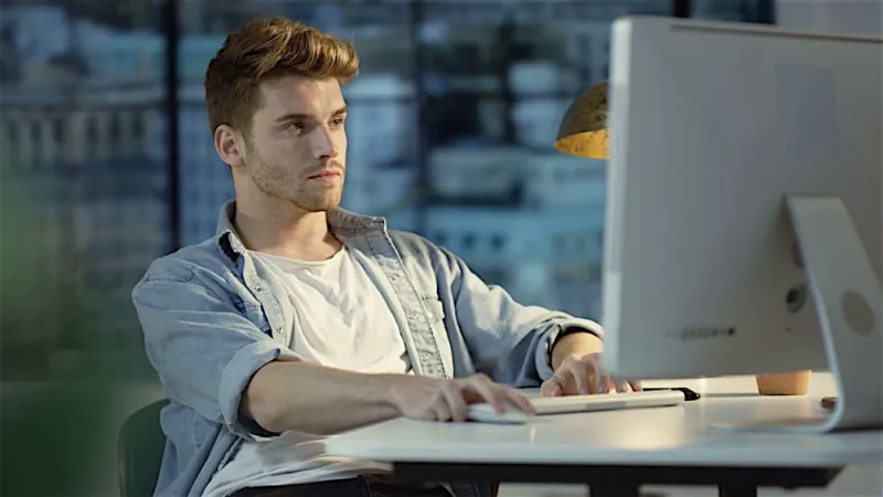 10 مهارات أساسية على كل رجل تعلمها