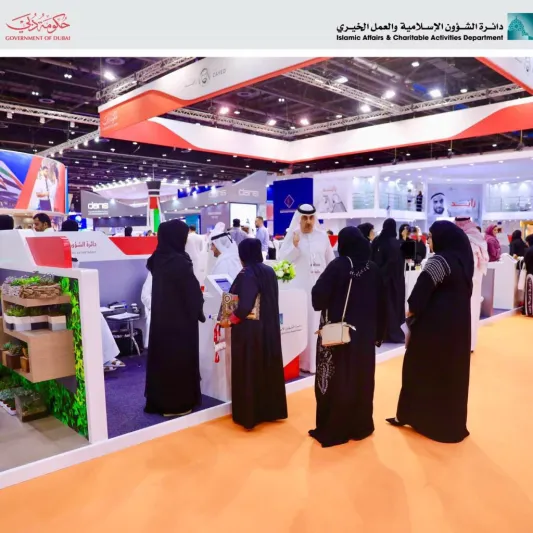 تعرف على عدد اشتراكات خدمات الاتصالات في الإمارات بنهاية 2017