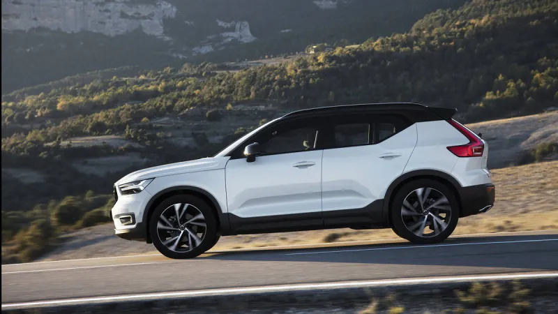 شاهد| "Volvo XC40" تفوز بلقب "سيارة العام" في أوروبا