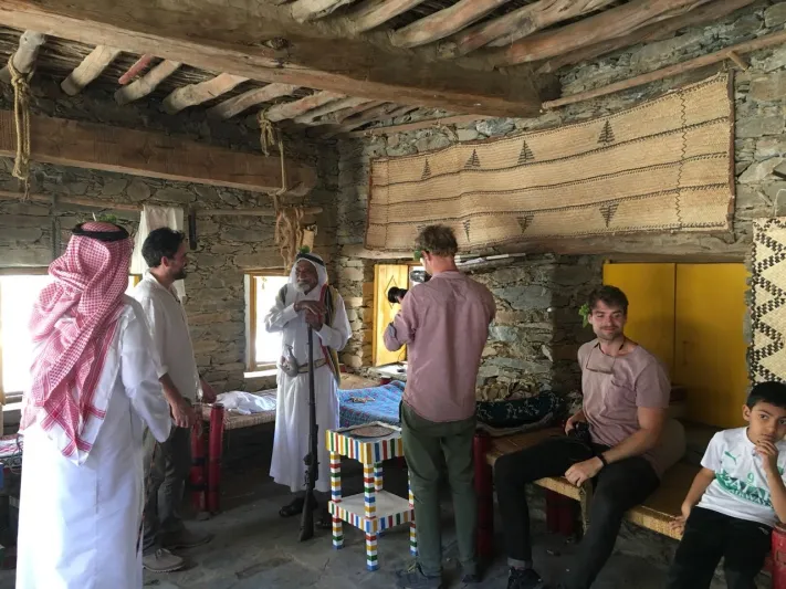 شاهد| متحف طرشي الصغير.. عنوان أصيل لإحياء التراث السعودي