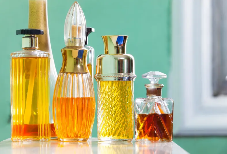 12 معلومة مشوّقة عن عطرك المفضل  